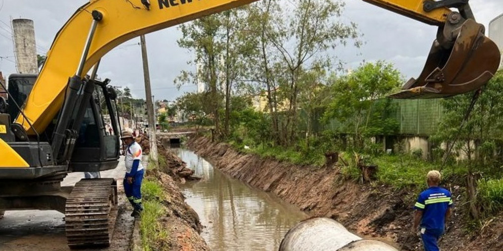Prefeitura e Defesa Civil mobilizam equipes para socorro imediato