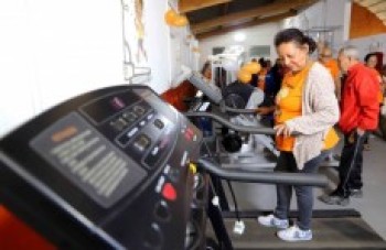 Nova área para academia ganha aparelhos aeróbicos