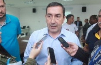 99 diz estar em contato com prefeitura para se regularizar