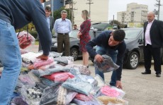 Entidade doa 208 quilos de alimentos em Suzano