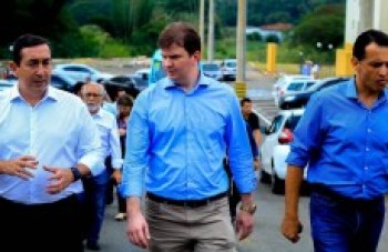 Ministro afirma que projetos da região terão continuidade