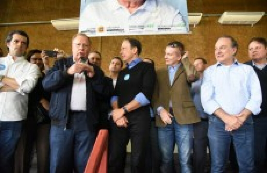 Estevam diz que ajudará Doria para a campanha de governador
