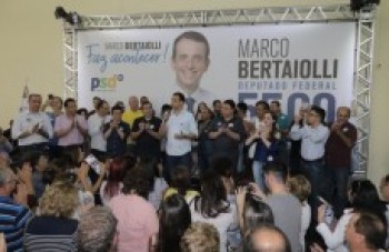 Bertaiolli inaugura comitê eleitoral no bairro Mogilar