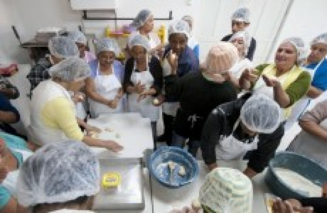 Curso 'Mãos na Massa' atende Jardim Piatã II