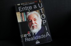 Articulista do Mogi News, Olavo lança livro amanhã