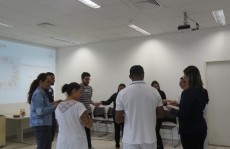 Colaboradores participam de atividades de integração