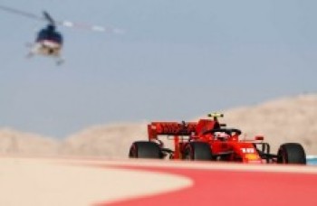 Novato da Ferrari sairá na pole position no Bahrein