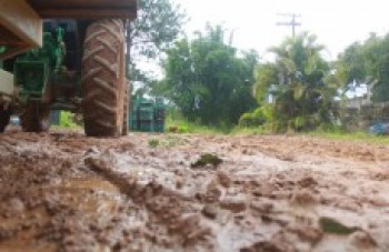 Estradas vicinais recebem reparo após fortes chuvas
