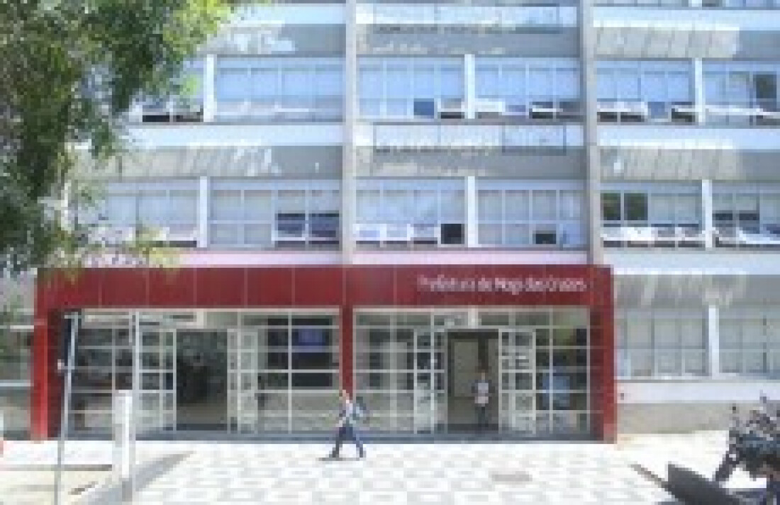 30 empresas disputam futura maternidade