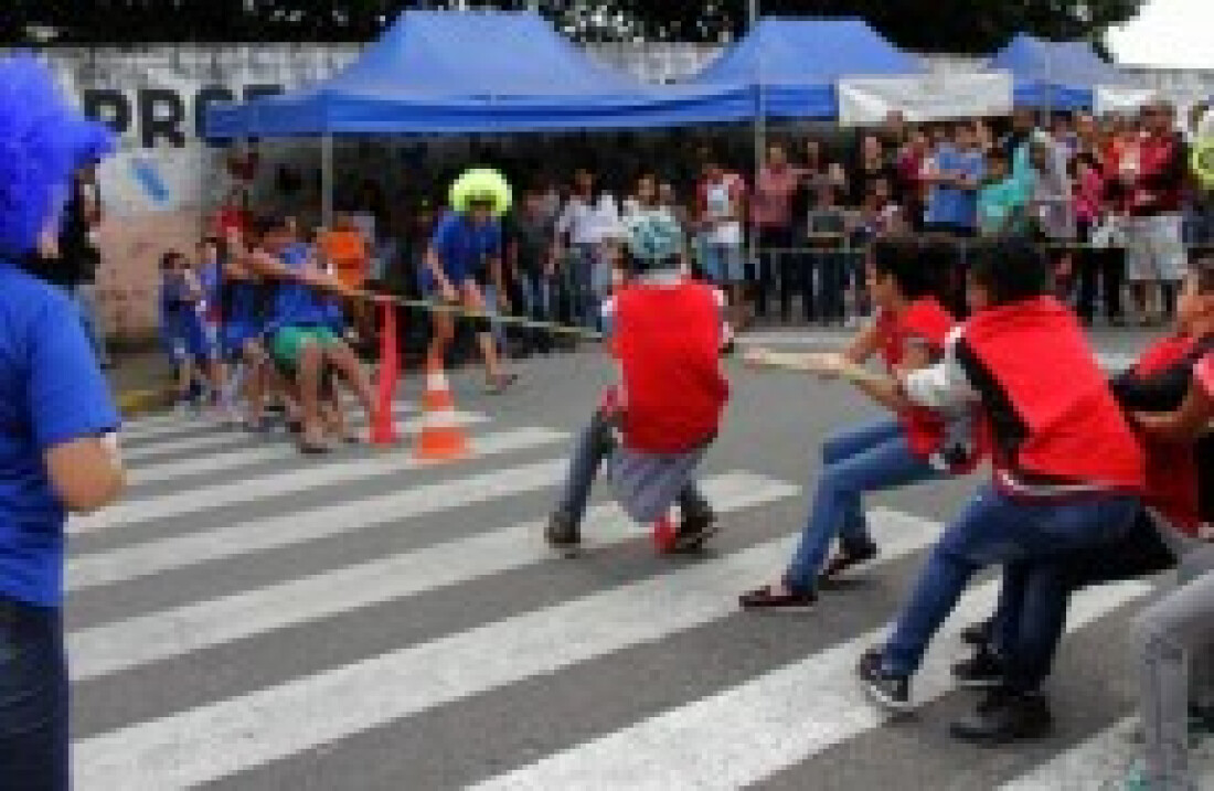 Edição do programa Agitando o Bairro reúne 2 mil pessoas
