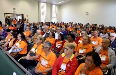 Conferência discute ações para ampliar atenção à terceira idade