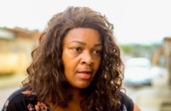 Moradores ainda enfrentam dificuldades após enchentes