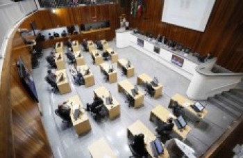 Câmara questiona verbas para festa