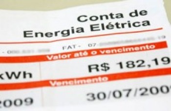 Aneel vai reajustar conta de luz no final do mês que vem