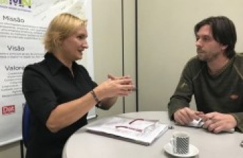 Vice de França defende cinturão de segurança