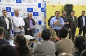 Praça no Conjunto do Bosque vai se tornar um espaço comunitário