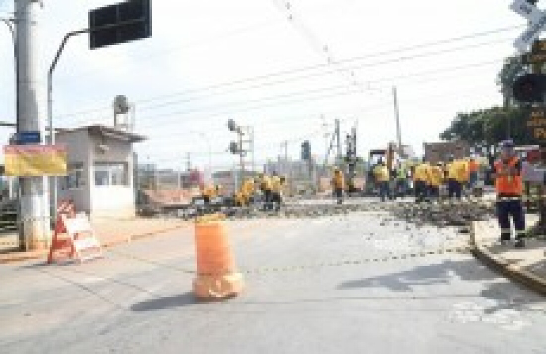 CPTM realiza manutenção em Jundiapeba