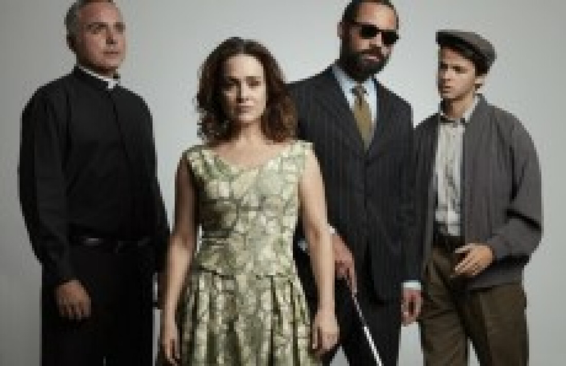 "Perfume de Mulher" estreia temporada no cenário paulista