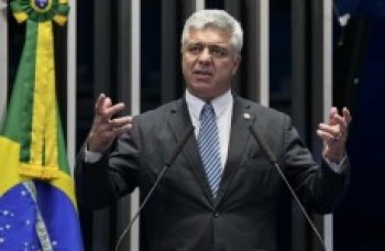 Major Olímpio volta a defender posse de arma