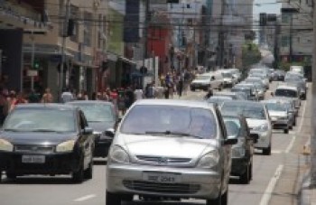 Cerca de 60 mil motoristas antecipam o licenciamento
