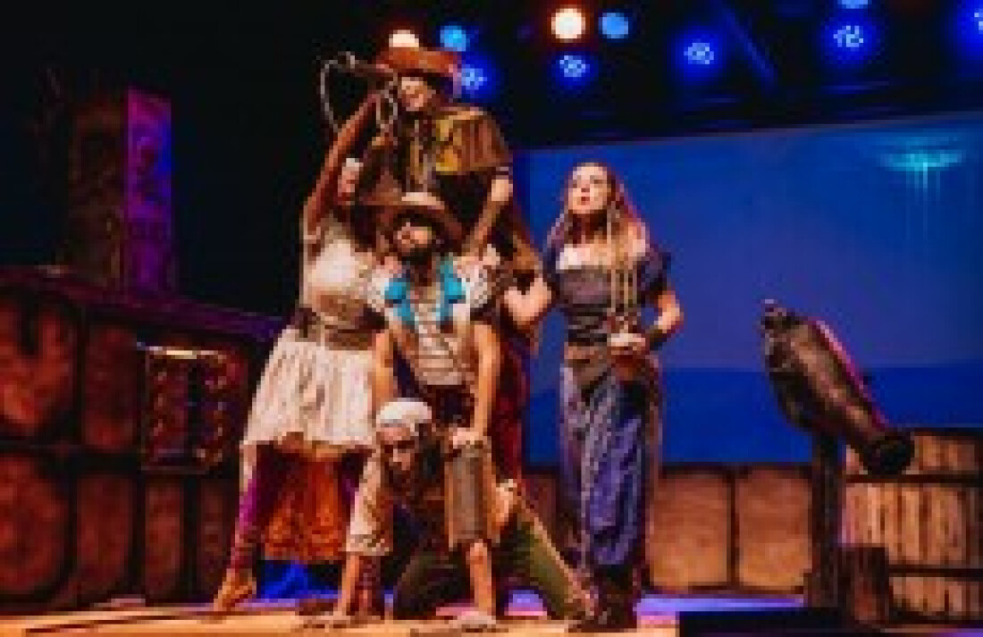 Sesi Mogi recebe a peça teatral "Vida de Piratas"