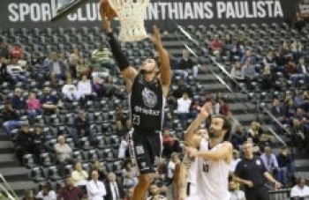 Mogi/Helbor derrota o Corinthians