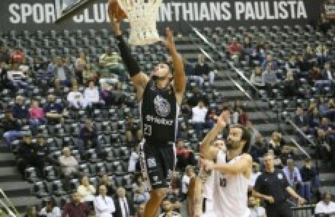 Mogi/Helbor derrota o Corinthians