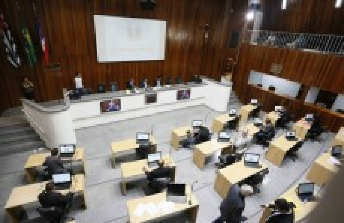 Vereadores aguardam ofício de isenção do IPTU e água