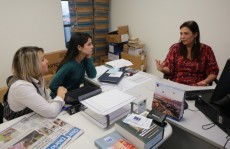 Fiscais do Procon de Mogi visitam unidade de Suzano