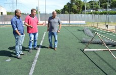 Prefeito vistoria reforma na Praça da Juventude