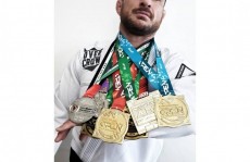 Lutador mogiano vence campeonato de jiu-jitsu