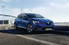 Renault Clio resiste e ganhará nova versão