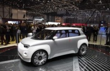Fiat apresenta o Concept Centoventi para a cidade