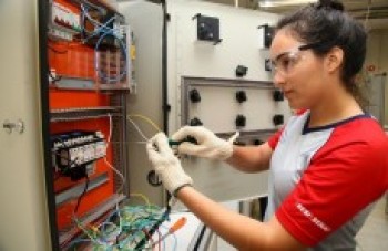 Senai inscreve para 64 vagas em dois cursos