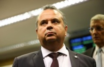 Governo edita MP de cobrança sindical