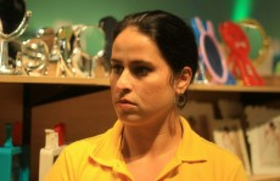 Consumidores elogiam preços bons para artigos de Carnaval