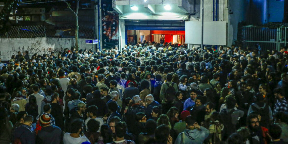 Despedida festiva de Zé Celso refletiu energia do dramaturgo em vida