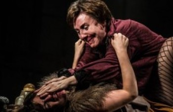 Patrícia Selonk ressalta ironia de Hamlet