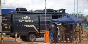 Acusado de planejar explodir bomba em Brasília se entrega à polícia