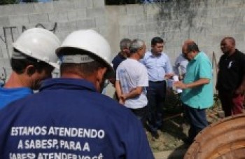 Esgoto em bairro começa ser coletado em dezembro