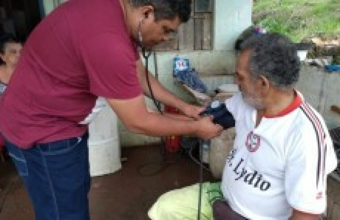 Saúde realiza atendimento em visitas domiciliares