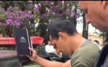 Procurador de Ferraz é detido após confusão na prefeitura