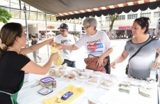 Ovos de codorna e cogumelo têm feira