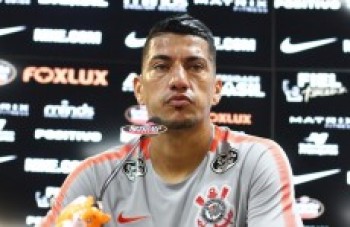 Para volante Ralf, Corinthians precisa definir padrão de jogo