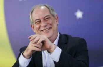 Ciro Gomes aposta em virada para continuar na disputa eleitoral