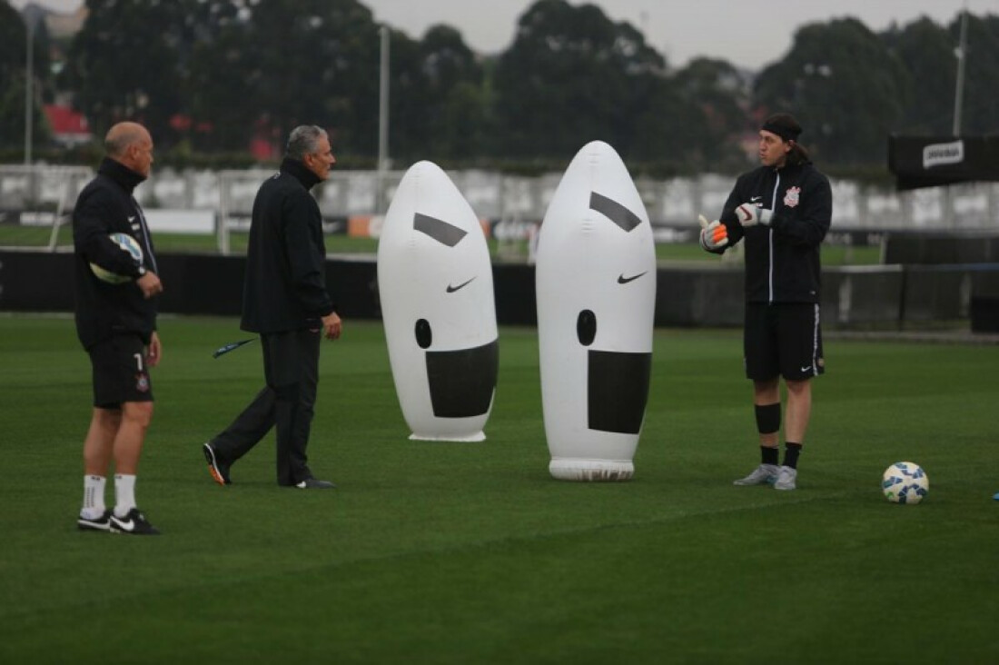 Corinthians jogará pressionado