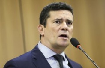 Candidaturas devem ser investigadas