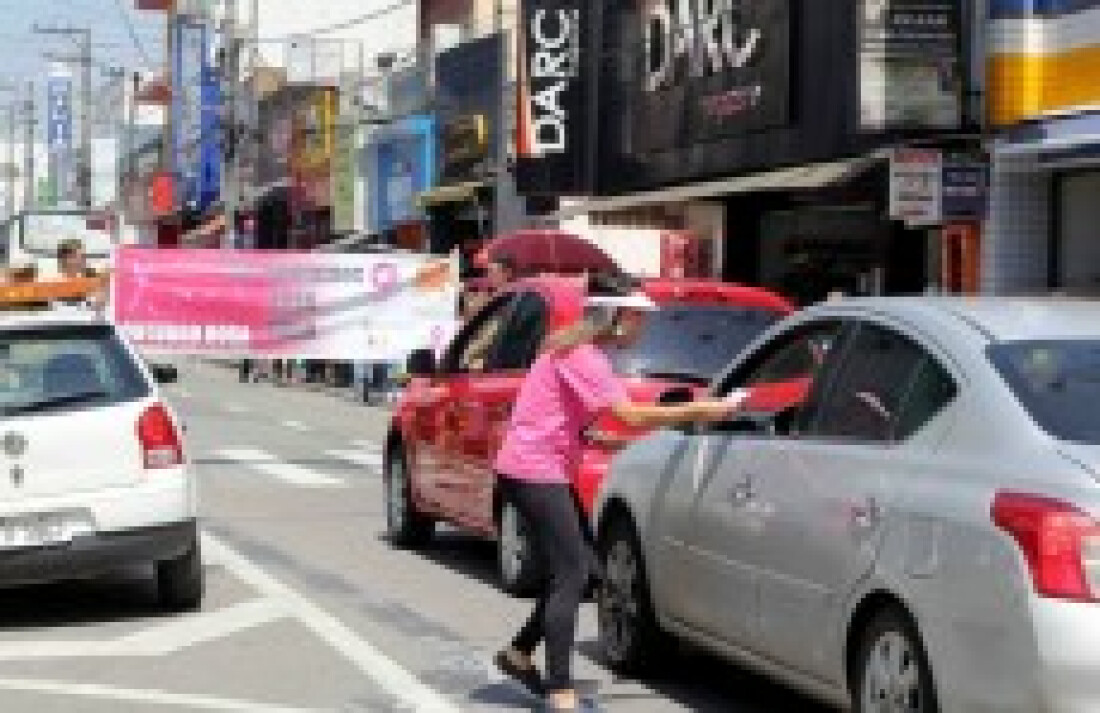Municípios promovem ações para 'Outubro Rosa' na região
