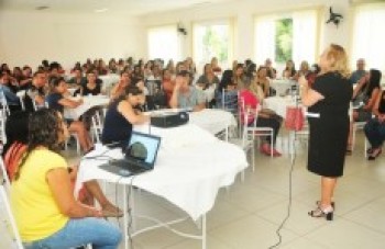 Educação discute nova Base Nacional Curricular
