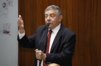 Diretórios trabalham para conquistar últimos votos